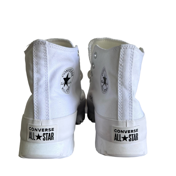 Converse Chuck Taylor All Star Lugged Hi 2.0 White Unisex Shoe Size 9.5 or 11.5
